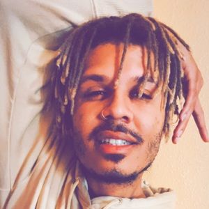 Meet your Posher, Deonte